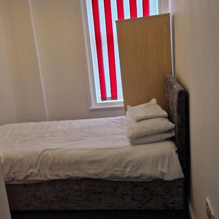Chilton Hotel Blackpool Bagian luar foto