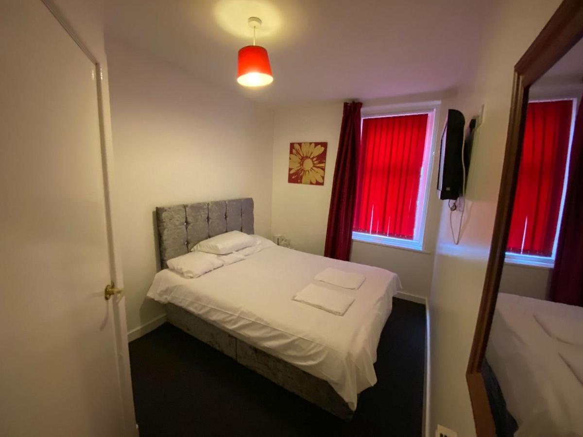 Chilton Hotel Blackpool Bagian luar foto