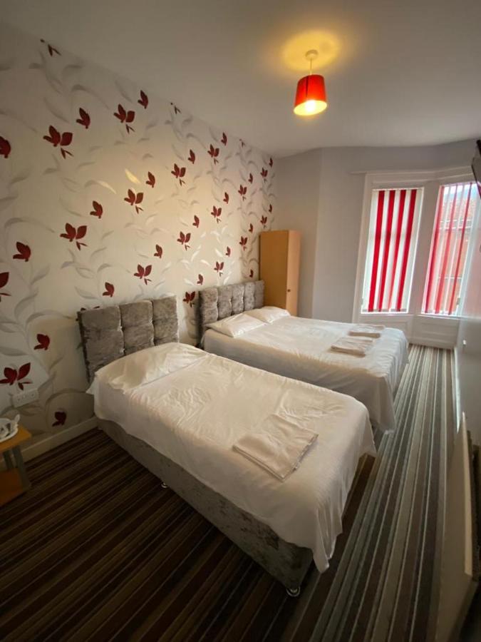 Chilton Hotel Blackpool Bagian luar foto