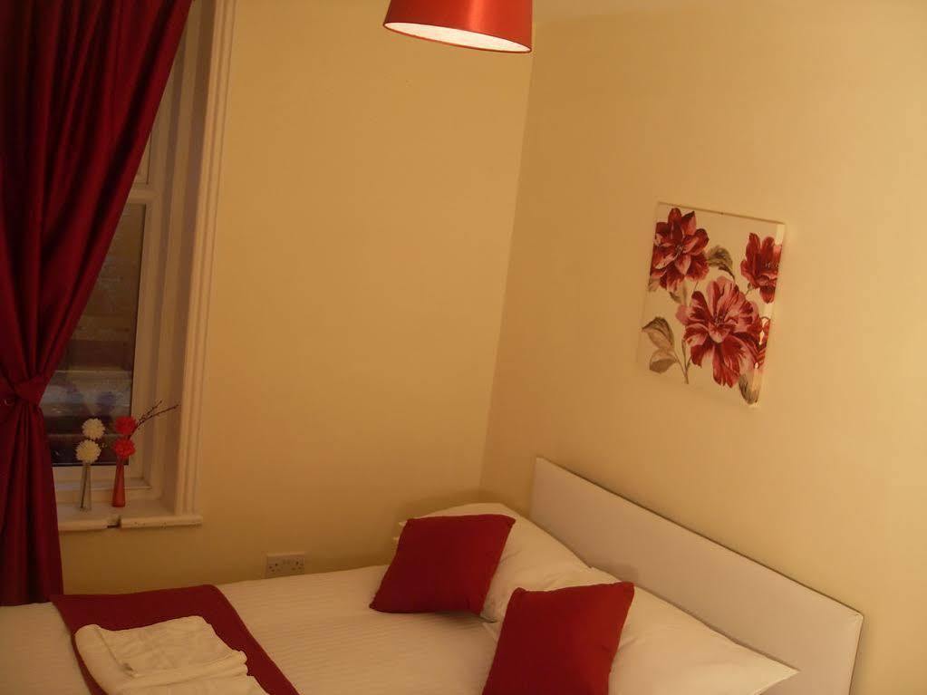 Chilton Hotel Blackpool Bagian luar foto