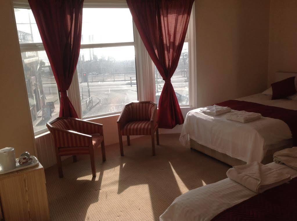 Chilton Hotel Blackpool Bagian luar foto